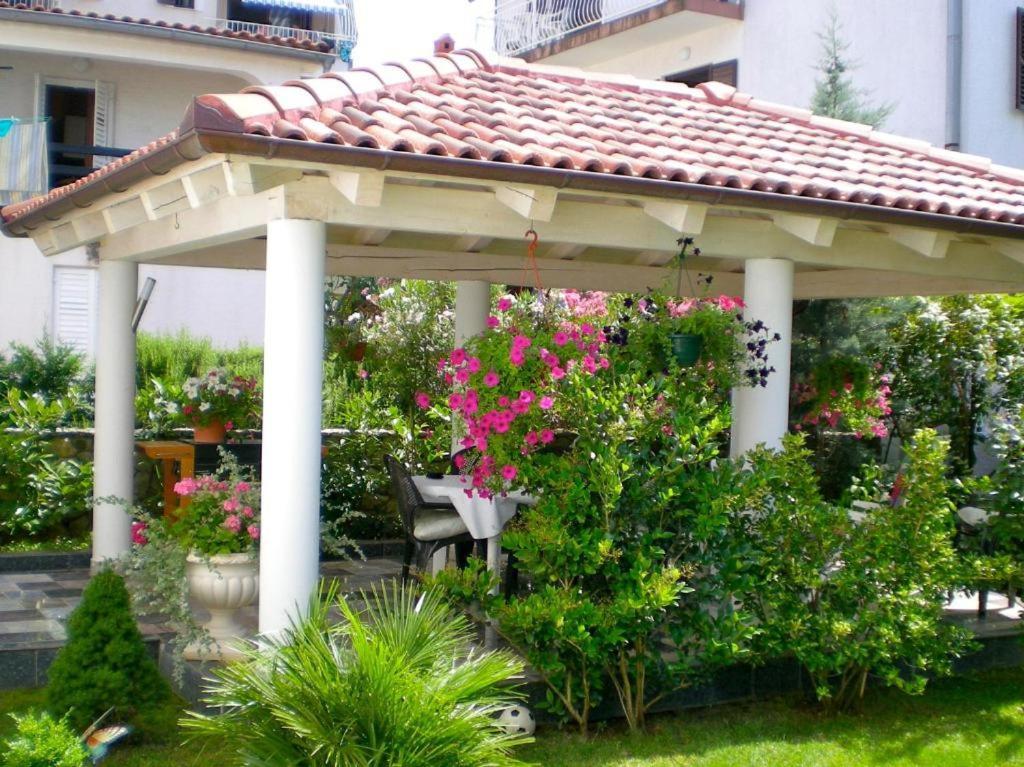 Apartments Bella Vita 2 Малинска Экстерьер фото