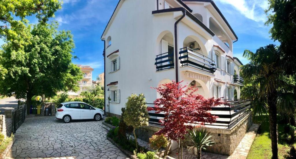 Apartments Bella Vita 2 Малинска Экстерьер фото